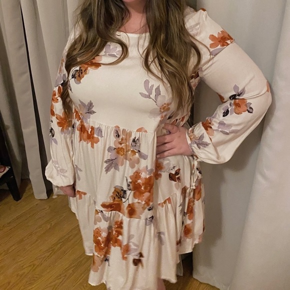 *new* Floral Babydoll Dress - Picture 2 of 6